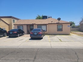 137 S 15th St in Las Vegas, NV - Building Photo