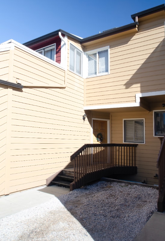 property at 2829 Springdale Ln