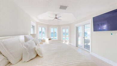 509 55th Ave in St Pete Beach, FL - Building Photo - Building Photo