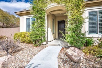 34 Contra Costa Pl in Henderson, NV - Building Photo - Building Photo