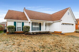 3833 Richbrook Dr in Memphis, TN - Building Photo - Building Photo