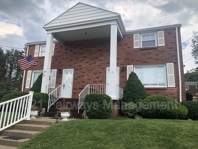 property at 305 E Edgewood Ave