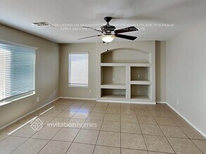 7208 S 56th Ave in Phoenix, AZ - Building Photo - Building Photo