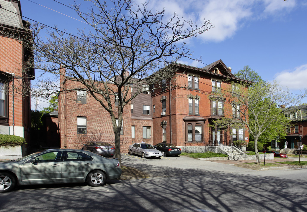 218 State St in Portland, ME - Foto de edificio