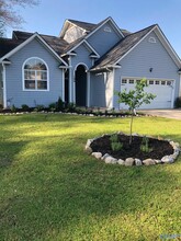 104 Kestrel Ct SW in Huntsville, AL - Building Photo - Building Photo