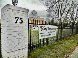 75 Washington Ave in Hamden, CT - Building Photo