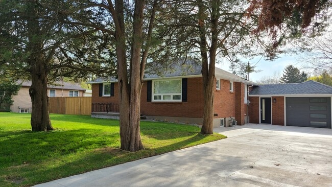 property at 1873 Donalda St