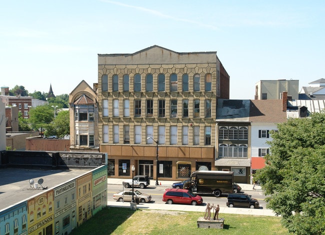 278-282 Main St