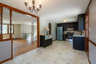 22 Chatham Cir in Salem, NH - Building Photo - Building Photo