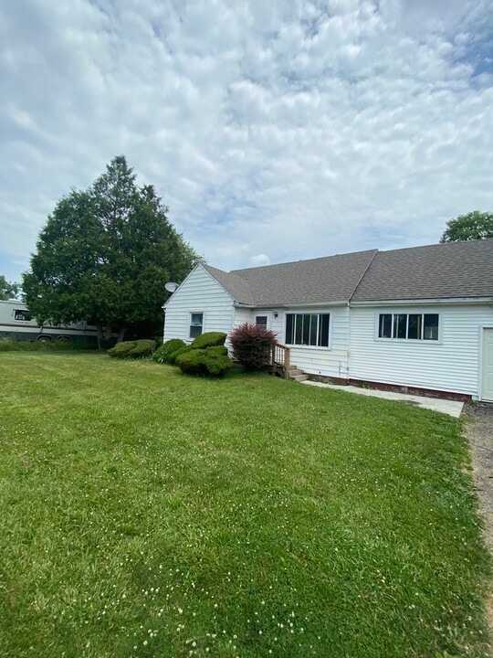 336 S 29th St in Saginaw, MI - Building Photo