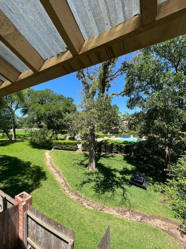 property at 3801 Menchaca Rd