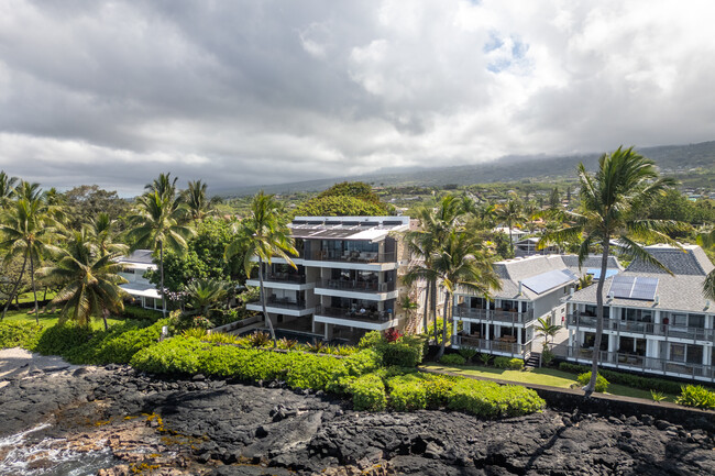 76-6194 Alii Dr in Kailua Kona, HI - Building Photo - Building Photo