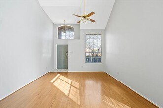 1112 Canoe Ln in Plano, TX - Building Photo - Building Photo