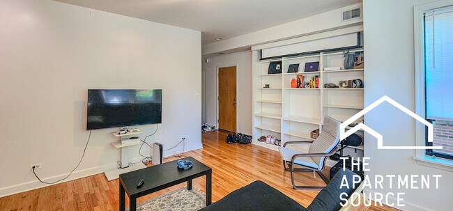 property at 832 Seward St