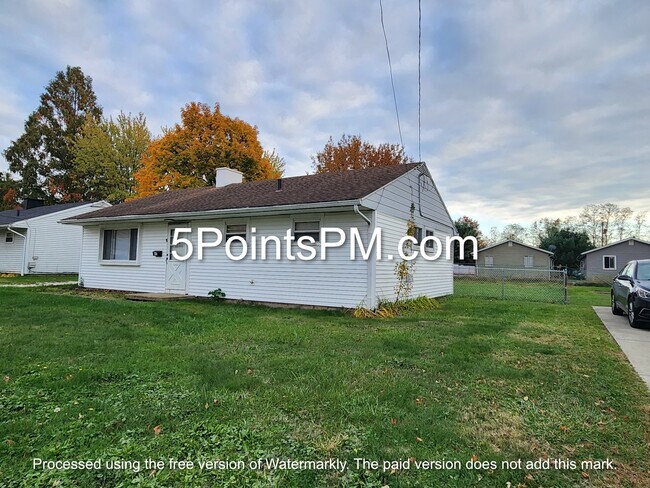 1032 Andrew St in Akron, OH - Building Photo - Building Photo