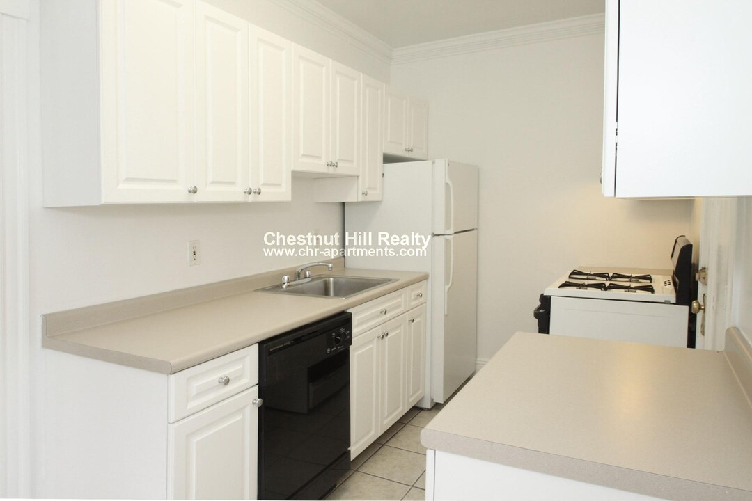 25 Chauncy St, Unit 6 in Cambridge, MA - Building Photo
