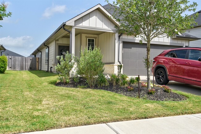 property at 7215 Clearwater Cv Dr
