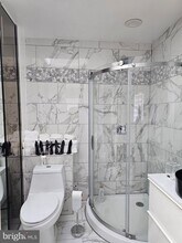 2737 E Country Club Rd in Philadelphia, PA - Building Photo - Building Photo