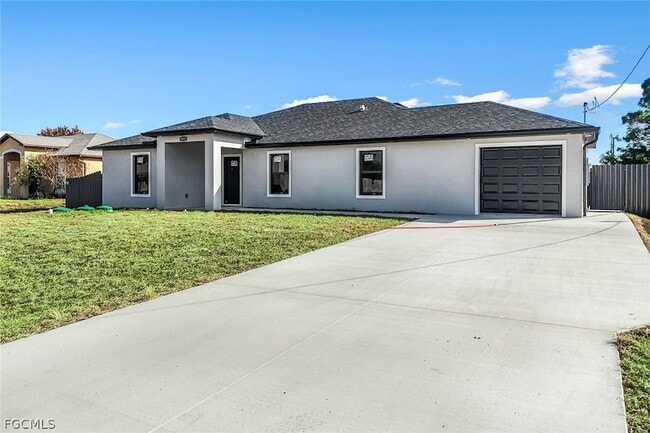 3411 27th St SW in Lehigh Acres, FL - Foto de edificio - Building Photo