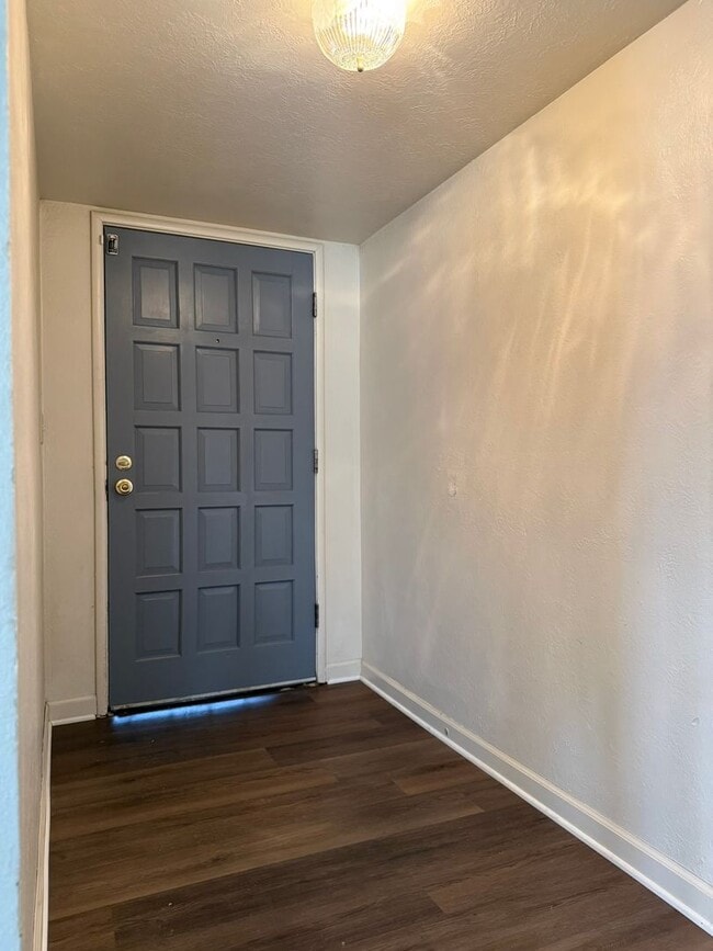 2644 8th Ave in Merced, CA - Building Photo - Building Photo