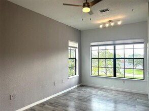 6137 Metrowest Blvd in Orlando, FL - Building Photo - Building Photo