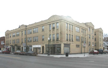 6049-6059 W Irving Park Rd in Chicago, IL - Building Photo - Building Photo