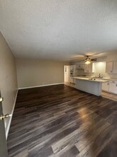 1146 in Long Beach, CA - Building Photo - Building Photo