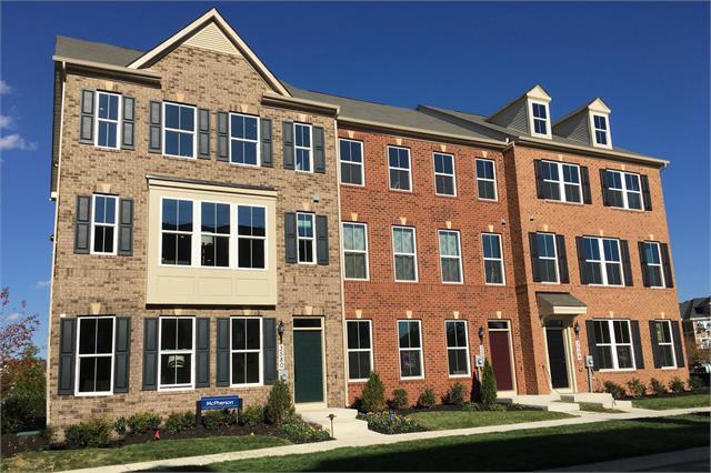10850 Finsbury Aly in Waldorf, MD - Building Photo