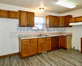 2242 Kent St in Toledo, OH - Building Photo - Building Photo