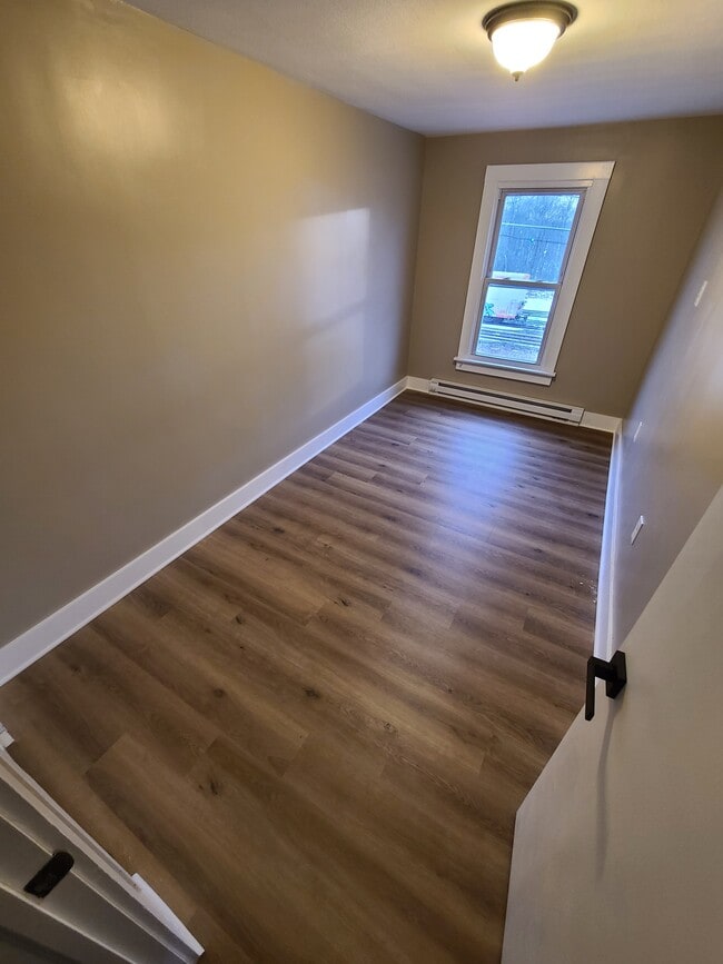 130 Woodlawn Ave in Mountain Top, PA - Building Photo - Building Photo