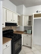 2102 Gano St in Houston, TX - Building Photo - Building Photo