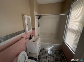 26-28-28 Lenox St in Hartford, CT - Building Photo - Building Photo