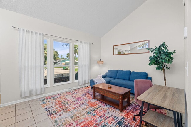 524 6th Ave N