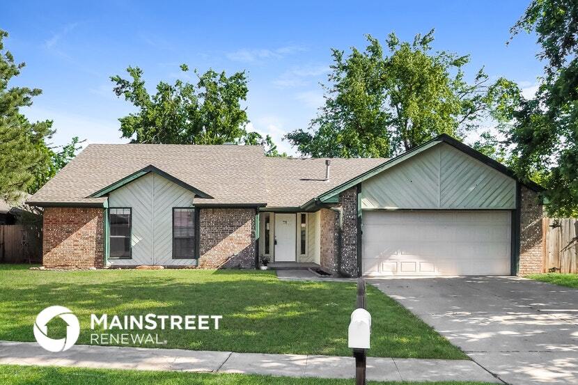 2705 Pinto Trail in Edmond, OK - Foto de edificio