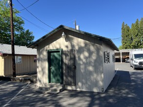 Quail Ridge Apartments in Yakima, WA - Foto de edificio - Building Photo