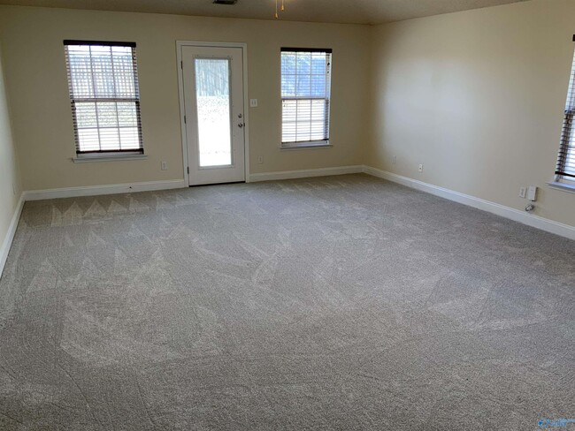 285 Shadow Ct SW in Huntsville, AL - Building Photo - Building Photo