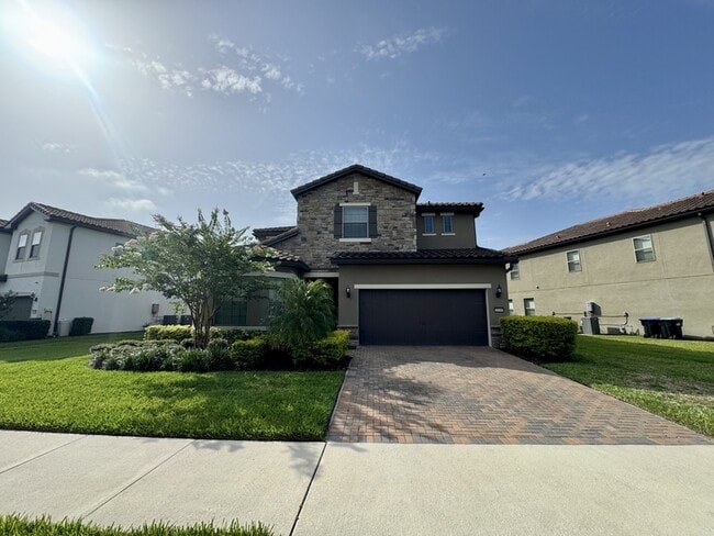 property at 11340 Lemon Lake Blvd