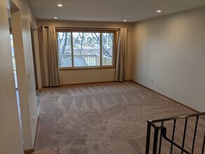 7644 Woodlawn Dr in Mounds View, MN - Building Photo - Building Photo