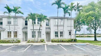 3991 SW 155th Ave in Miramar, FL - Building Photo