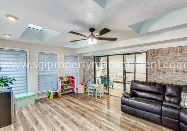 1200 Camino Real in Fairview, TX - Building Photo - Building Photo