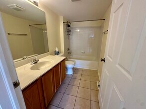 2235 Waterleaf Ct in Naperville, IL - Building Photo - Building Photo