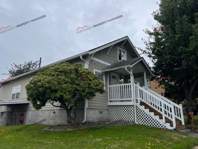 property at 848 NW Maryland Ave