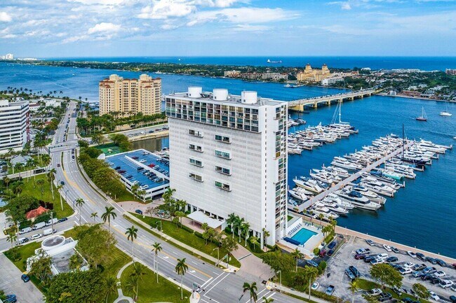 property at 400 N Flagler Dr