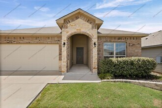 7901 Hickman St in Temple, TX - Building Photo - Building Photo