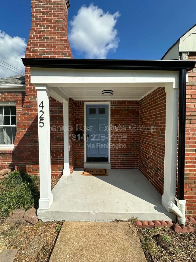 425 Bismark Ave in St. Louis, MO - Building Photo - Building Photo