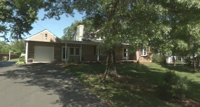 3929 Township Line Rd, Unit C-SecondFloor