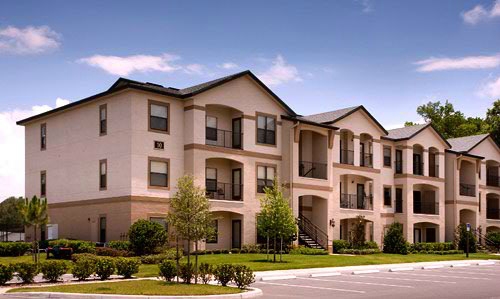 PepperTree Apartments in Wildwood, FL - Building Photo