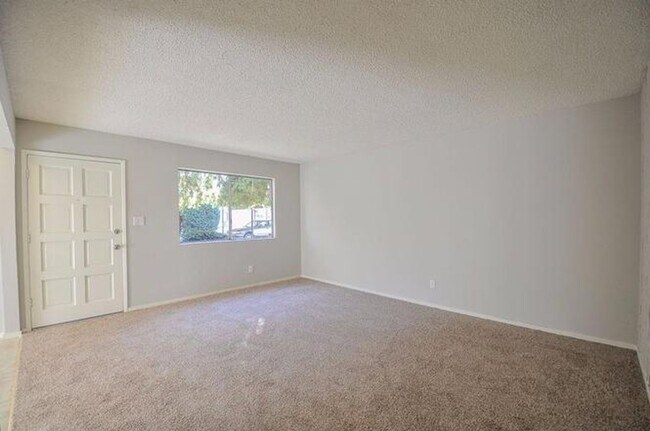 4233 N Bengston Ave in Fresno, CA - Building Photo - Building Photo