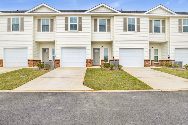 Cottages at Craft Farms in Gulf Shores, AL - Building Photo - Building Photo