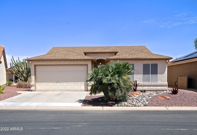 property at 1800 E Winged Foot Dr